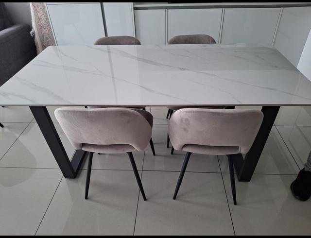 1 BEDROOM PROPERTY TO RENT IN HOUGHTON ESTATE